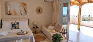Gallery image of Perfect View Luxury Apartment in Ierápetra