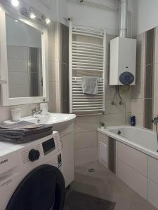 Koupelna v ubytování Centrum Szeged Apartman