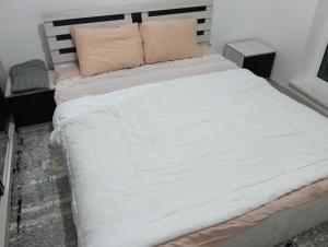 Krevet ili kreveti u jedinici u objektu Comfortable Apartment 100% NEW