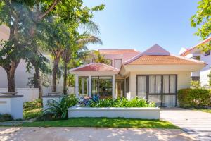 Bygningen som villaen ligger i