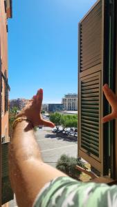 A balcony or terrace at La piccola Perla