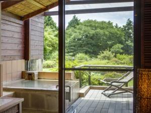Balkón nebo terasa v ubytování Hotel Green Plaza Hakone