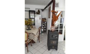 Foto dalla galleria di Paradise home 1 a Vrakhásion