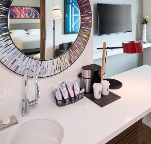 TV a/nebo společenská místnost v ubytování Hyatt Regency Bloomington - Minneapolis