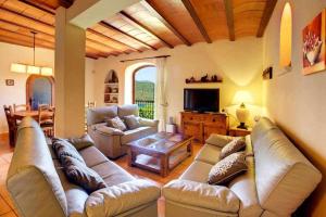 Posedenie v ubytovaní Masia Mas d'en Bosch Casa Rural Baronia de Rialb