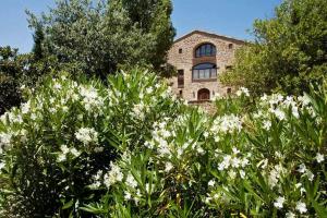 Vonkajšia záhrada v ubytovaní Masia Mas d'en Bosch Casa Rural Baronia de Rialb