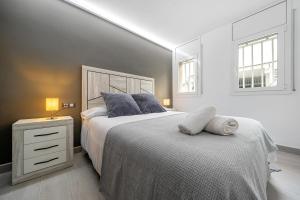 A bed or beds in a room at Kaixo