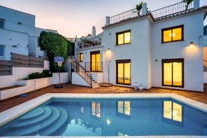 The swimming pool at or close to Luxurious villa with pool in La Cala by Costarentals - Ref 53