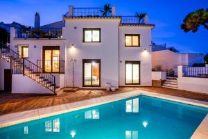 The swimming pool at or close to Luxurious villa with pool in La Cala by Costarentals - Ref 53