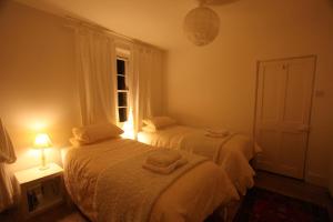 Gallery image of Moon in the Apple Tree in Glastonbury