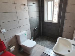 Koupelna v ubytování Finca la fortaleza