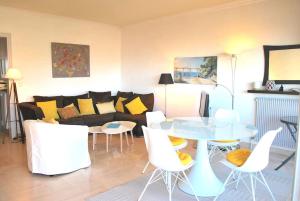 Zdjęcie z galerii obiektu Croisette Immo Moderne 2 Chambres 2SDB Proche rue d'antibes w Cannes