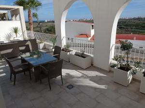 Balkón nebo terasa v ubytování Residencial Xeresa del Monte Solo Familias Serviplaya
