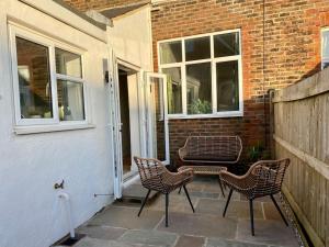 Gallery image of Beautiful flat with courtyard near the seaside. in Bexhill