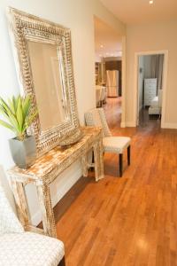 Gallery image of MTLVacationRentals - The FabFour in Montreal