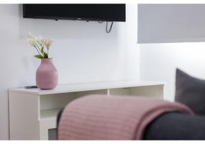 A television and/or entertainment centre at Apartamento Felisa A