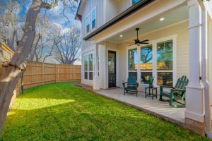 Zahrada ubytování The Lodge Uptown Conroe