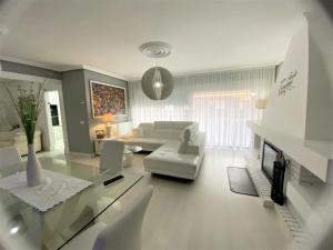 Et opholdsområde på Ático Lujo Llanes