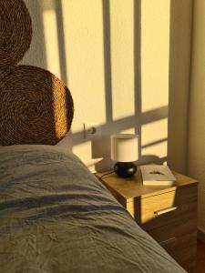 Łóżko lub łóżka w pokoju w obiekcie Bonito triplex con increíbles vistas