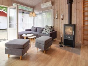 Posezení v ubytování Holiday Home Edy - 25km from the sea by Interhome