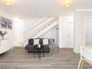 Posezení v ubytování Apartment Deluxe Altemar by Interhome + 28 fotografií