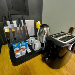 Coffee and tea making facilities at Onlyfor2 un nido d'amore per la coppia