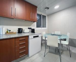 Kuchyň nebo kuchyňský kout v ubytování Stay U-nique Apartments Diagonal