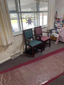 Posezení v ubytování Sunrise Motel