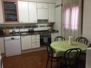 A kitchen or kitchenette at Sol-Paraíso