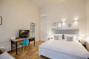 Posteľ alebo postele v izbe v ubytovaní Klarahome 2 Bedroom Apartment