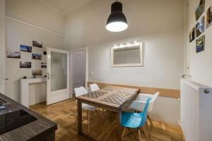 Kuchyňa alebo kuchynka v ubytovaní Klarahome 2 Bedroom Apartment