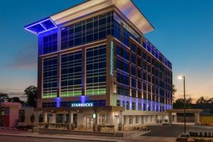 uma representação de um edifício com luzes azuis em Residence Inn by Marriott Buffalo Downtown em Buffalo