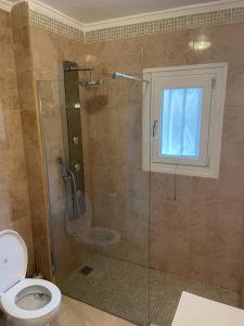 A bathroom at Beautiful apartment at La Marquesa Golf Quesada