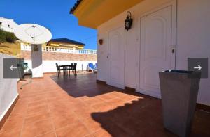 A balcony or terrace at Beautiful apartment at La Marquesa Golf Quesada