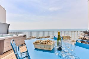 Fotografia z galérie ubytovania Villa Chaumoise-Sejour Luxueux aux Sables d Olonne v destinácii Les Sables-dʼOlonne