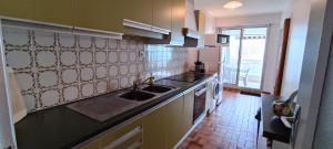 Kuchyň nebo kuchyňský kout v ubytování Valparaiso-Vue Mer-2 ch-Garage-Sables d olonne