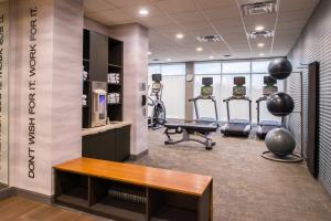 Gimnàs o zona de fitness de Fairfield Inn & Suites by Marriott Fort Worth Southwest at Cityview