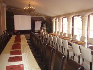 Konferenční prostory v ubytování Hotel Bow Garden + 37 fotografií