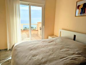 Fotografia z galérie ubytovania Lovely apartment with sea view v destinácii Almuñécar