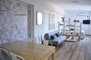 Μια τηλεόραση ή/και κέντρο ψυχαγωγίας στο Trendy studio in Núñez