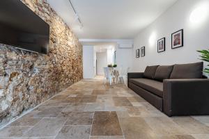 Kép Stone Wall Apartment en Barri Port Maritim szállásáról Tarragonában a galériában