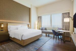 Postel nebo postele na pokoji v ubytování The Westin O'Hare