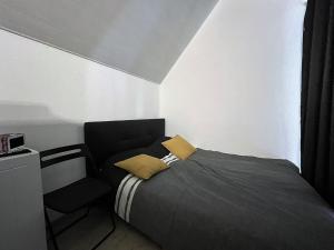 Posteľ alebo postele v izbe v ubytovaní Studio mezzanine proche mer avec balcon - FR-1-197-558