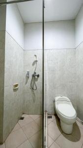 Kupatilo u objektu LPP Convention Hotel Demangan