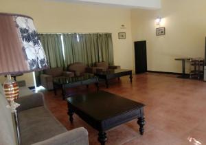 Tuli Veer Bagh Resort的休息区
