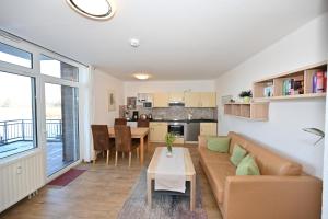 Kuchyň nebo kuchyňský kout v ubytování Lagunenstadt Ueckermünde AG