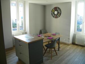 Fotografia z galérie ubytovania Appartement Le grisou v destinácii Cransac