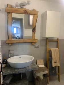 A bathroom at Les Cheminées