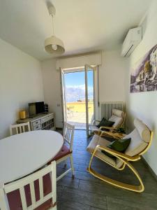 A television and/or entertainment centre at Casa Carlotta Lake Como