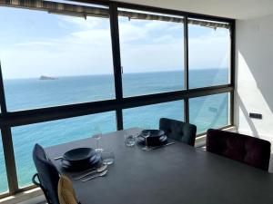 Zdjęcie z galerii obiektu Estupendo apartamento en planta 23 primera línea w mieście Benidorm